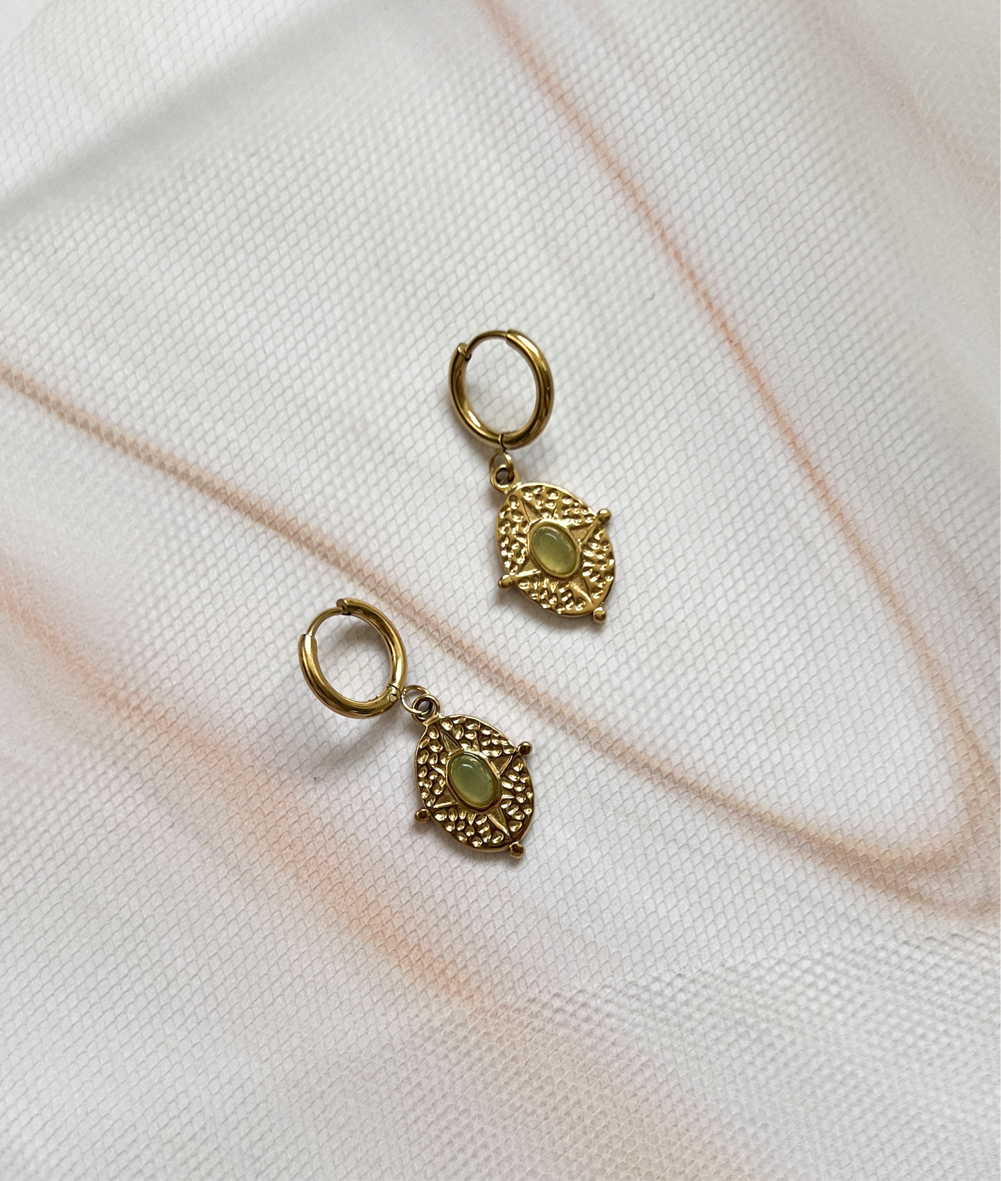 Hoops Stones