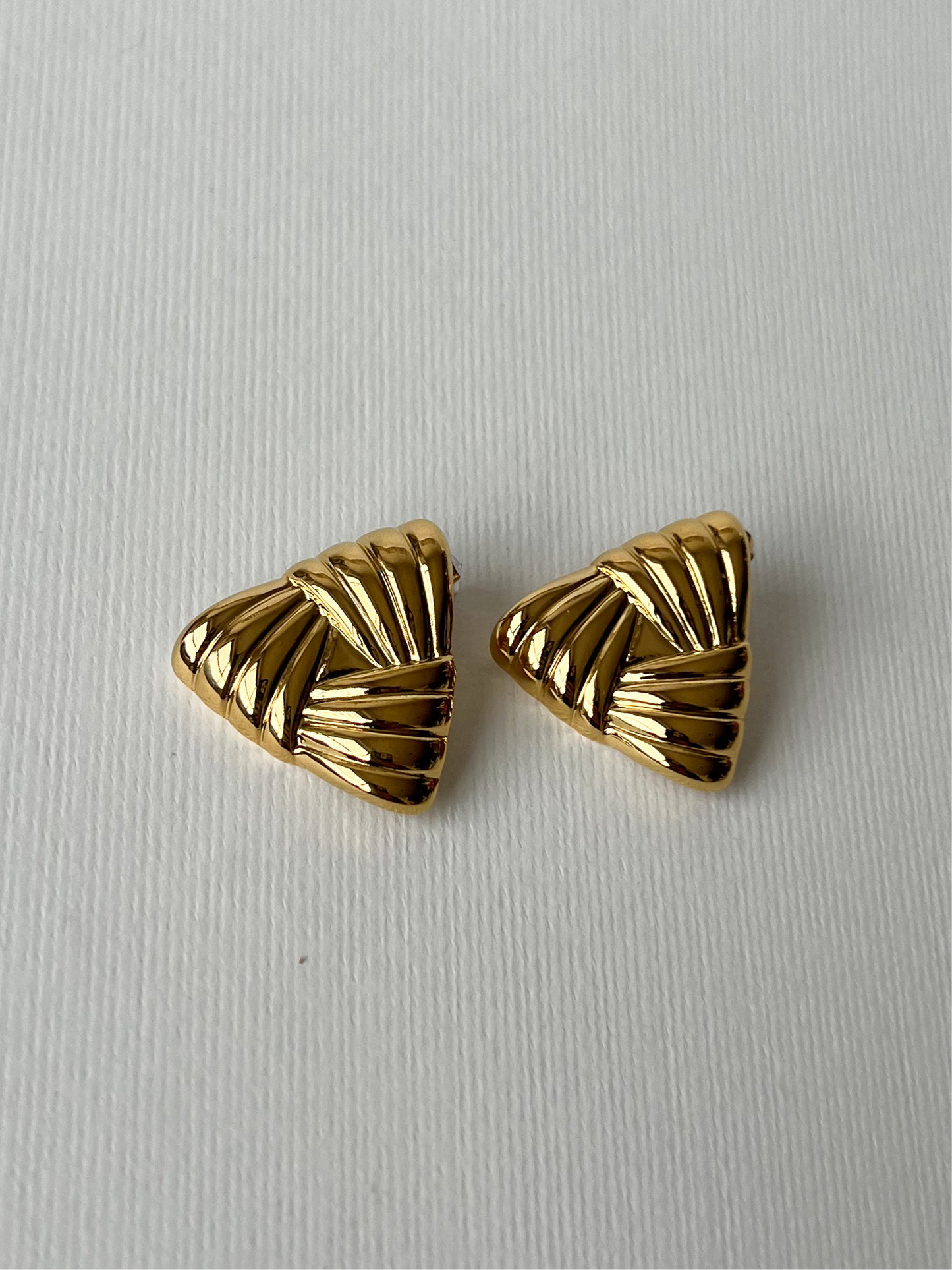 Aretes Triage