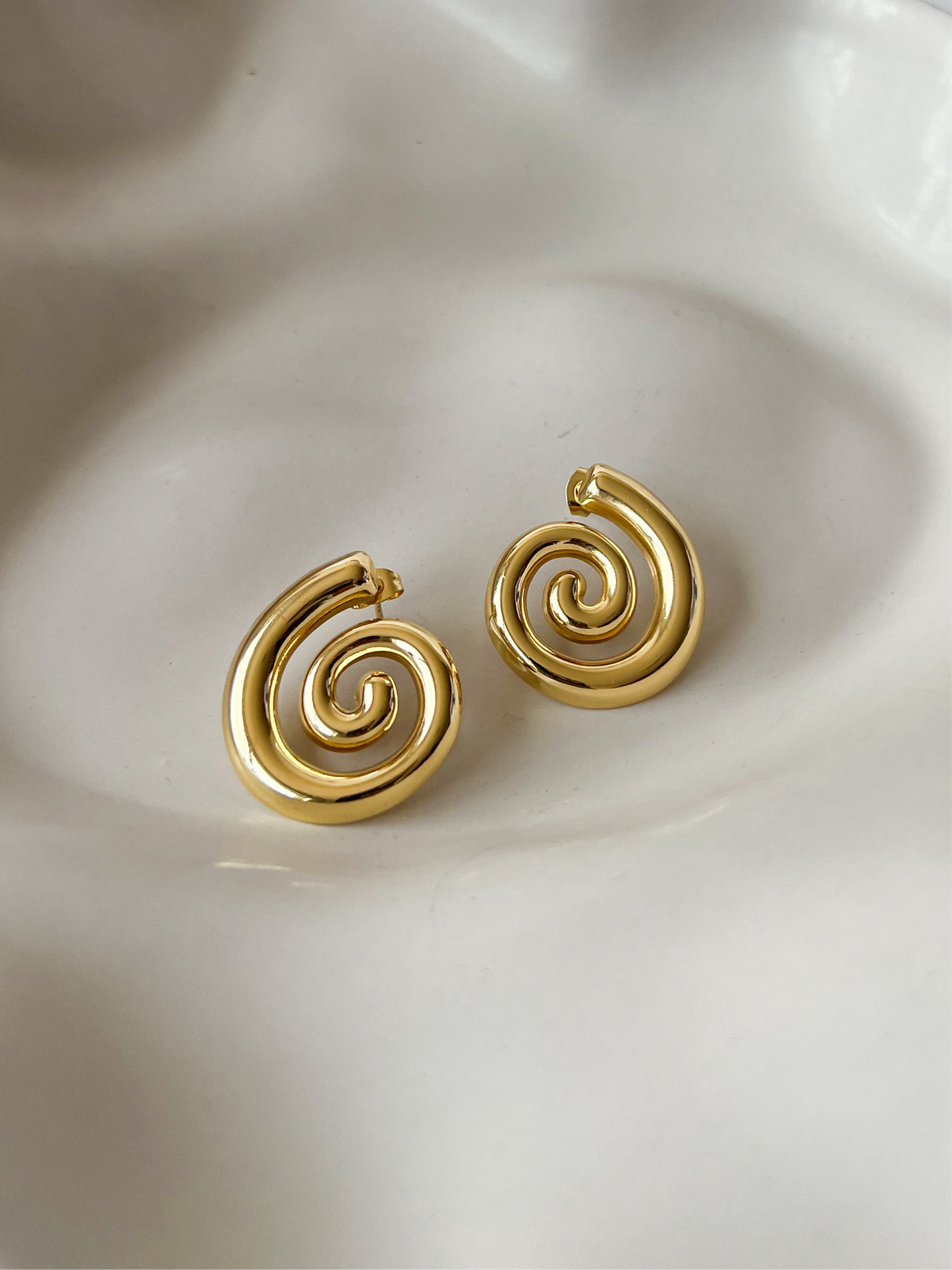 Aretes Caracol