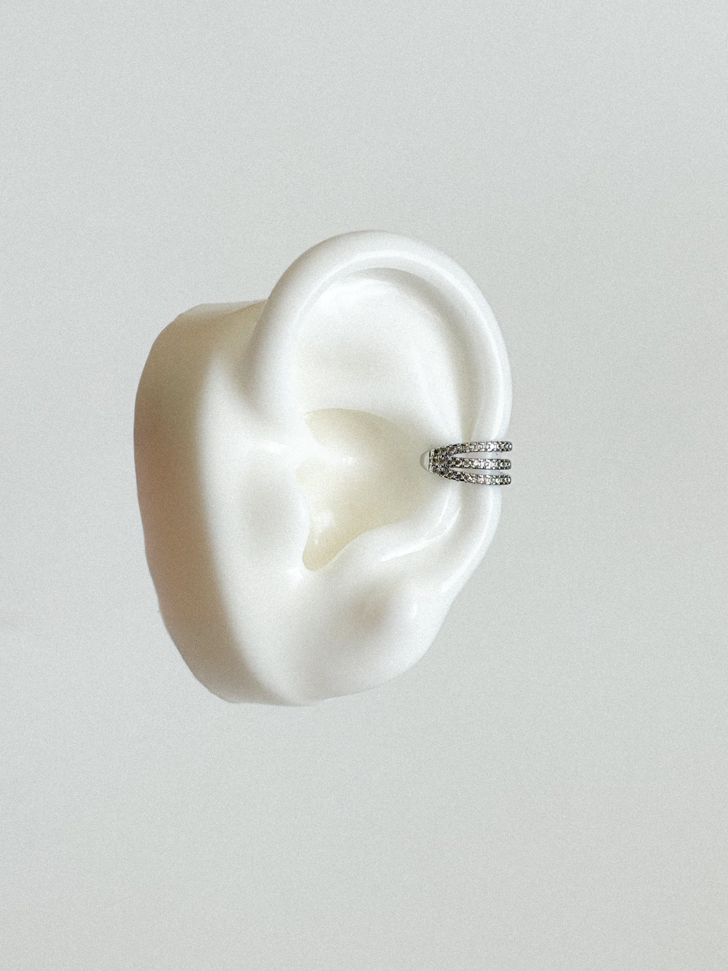 Earcuff Triple Stones
