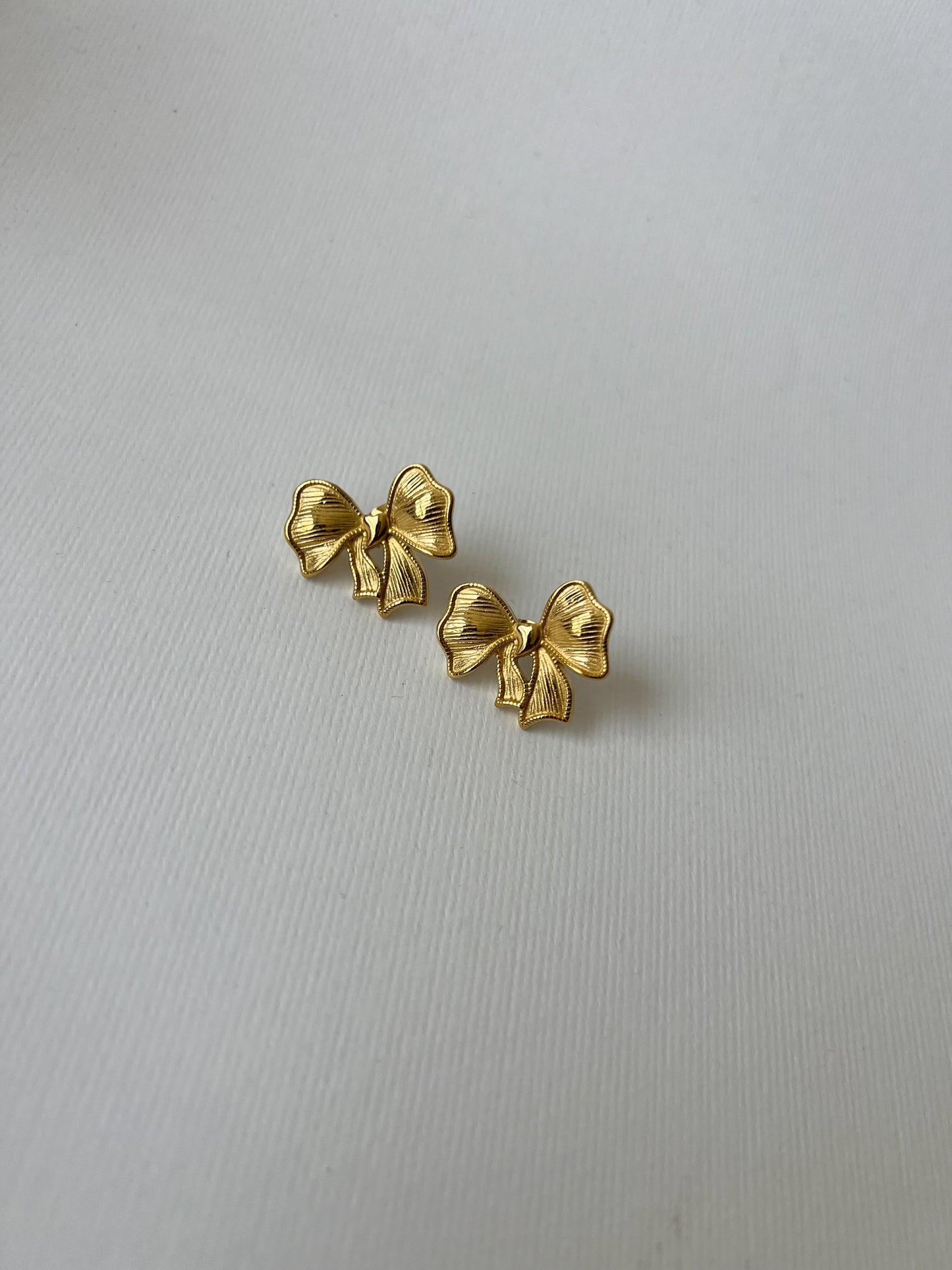 Aretes Ribbon