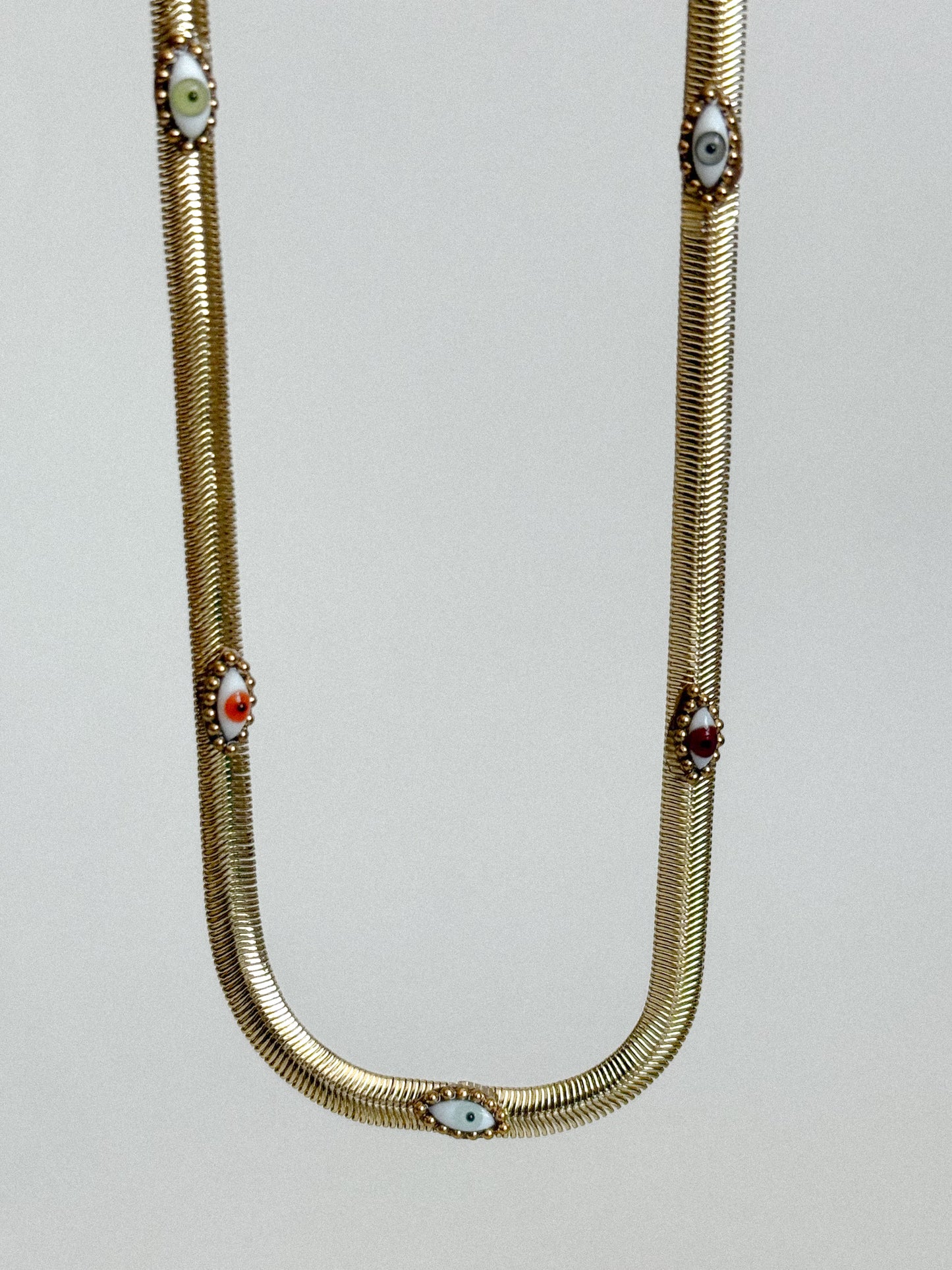 Collar Eyes