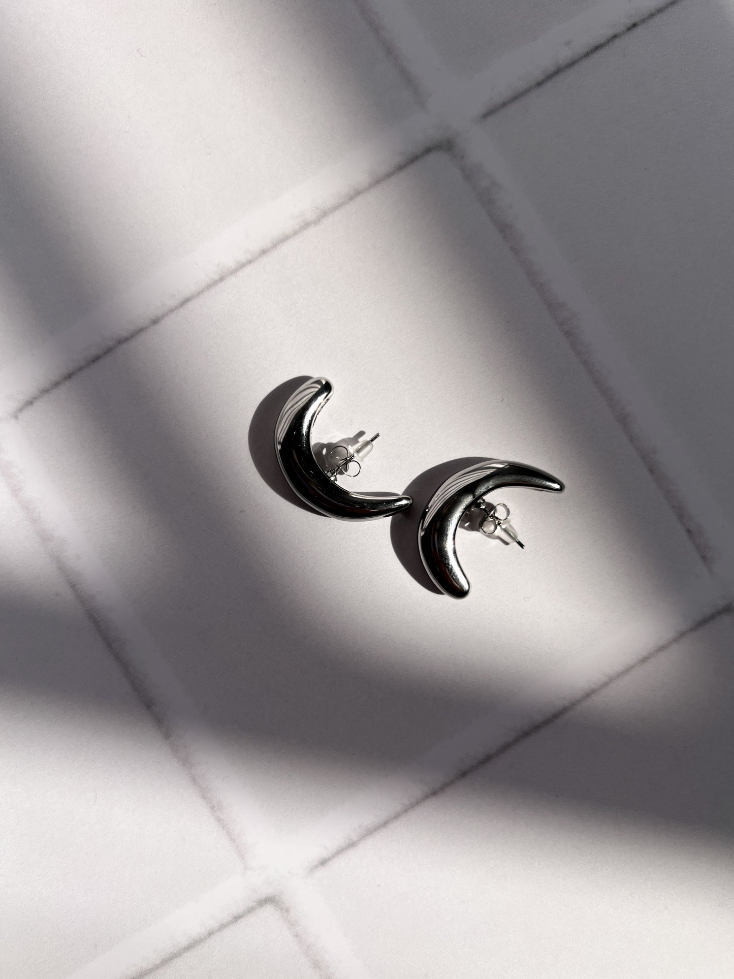 Aretes HalfMoon