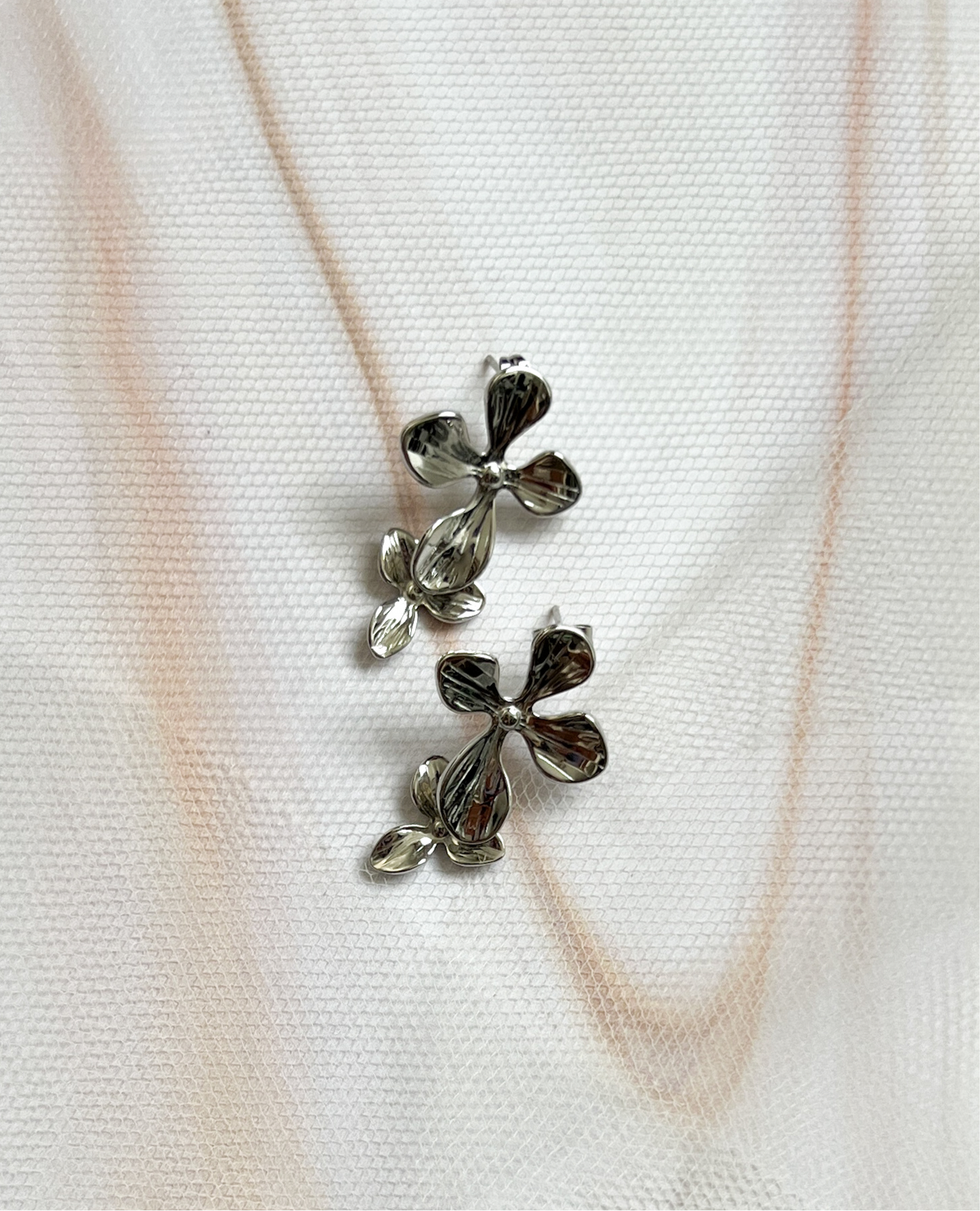Aretes Flowers Silver