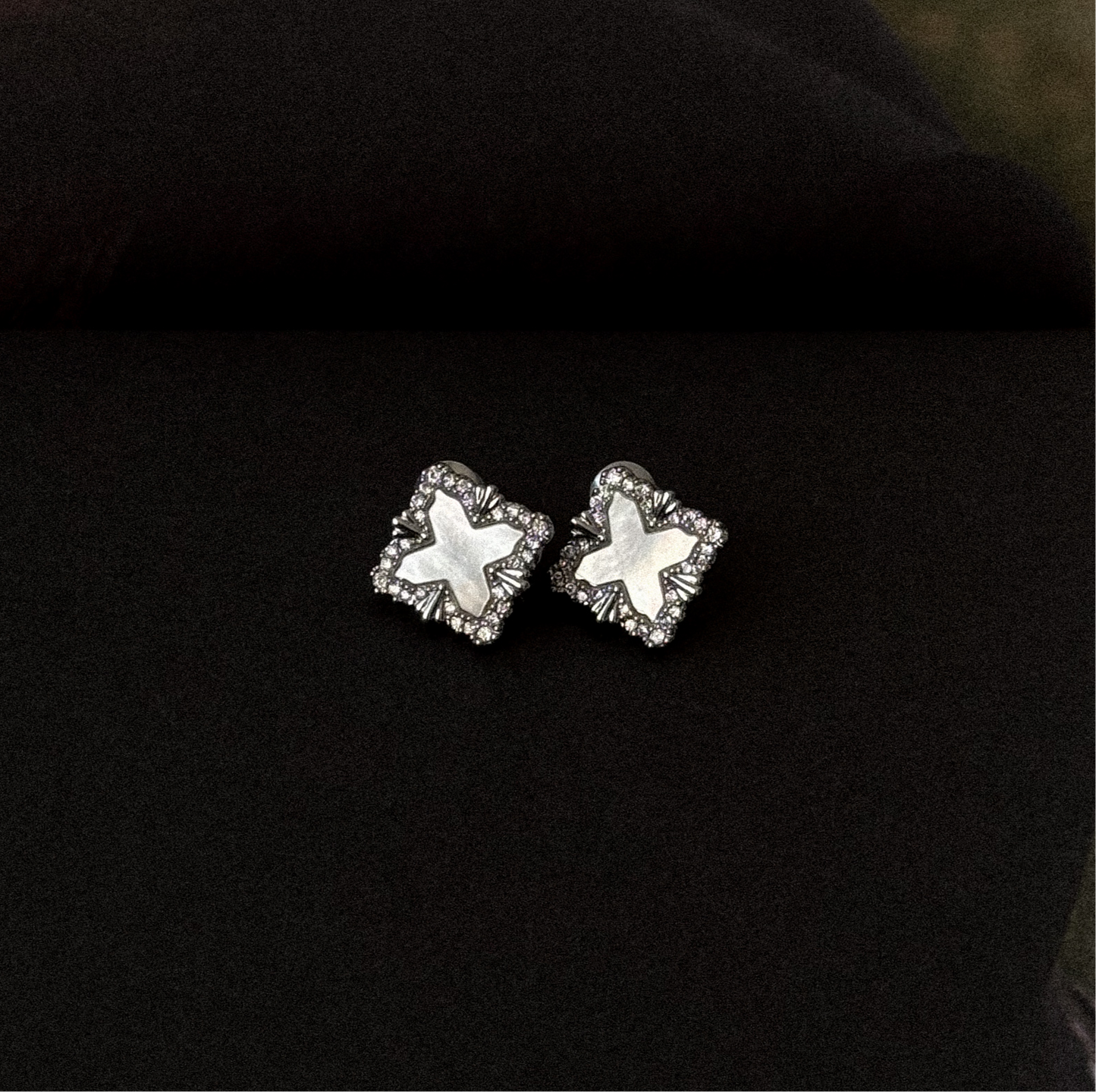 Aretes Dior Silver