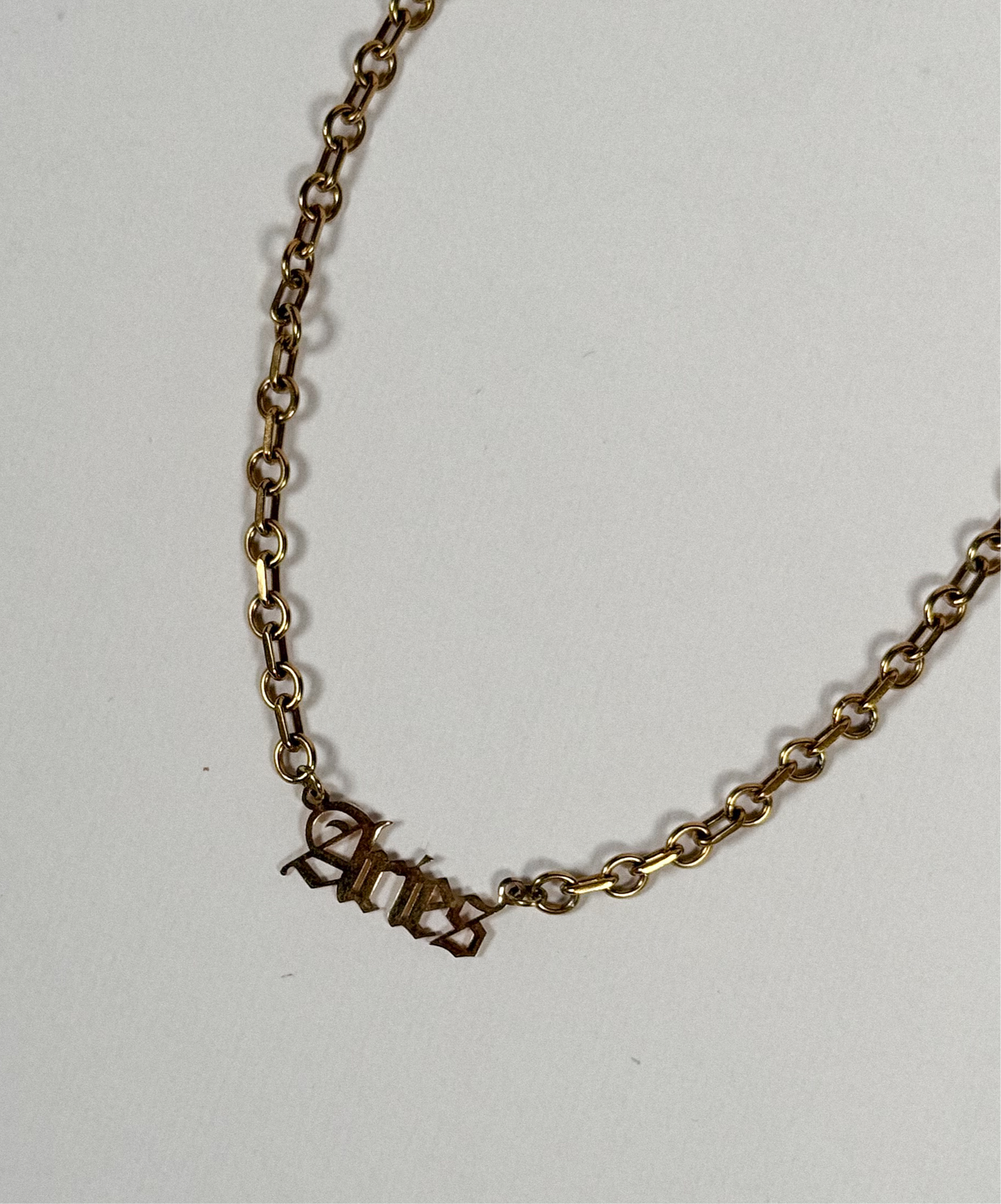 Collar Sign