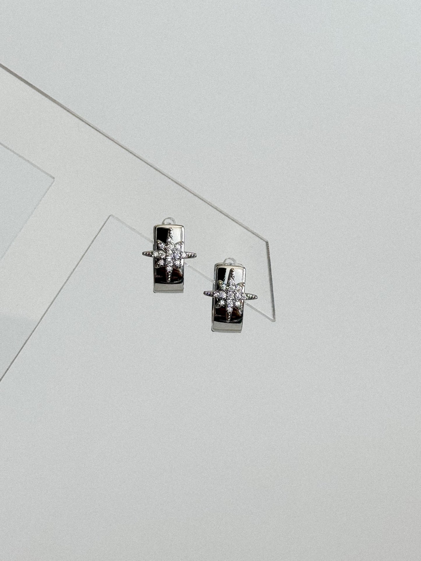 Aretes Estrella