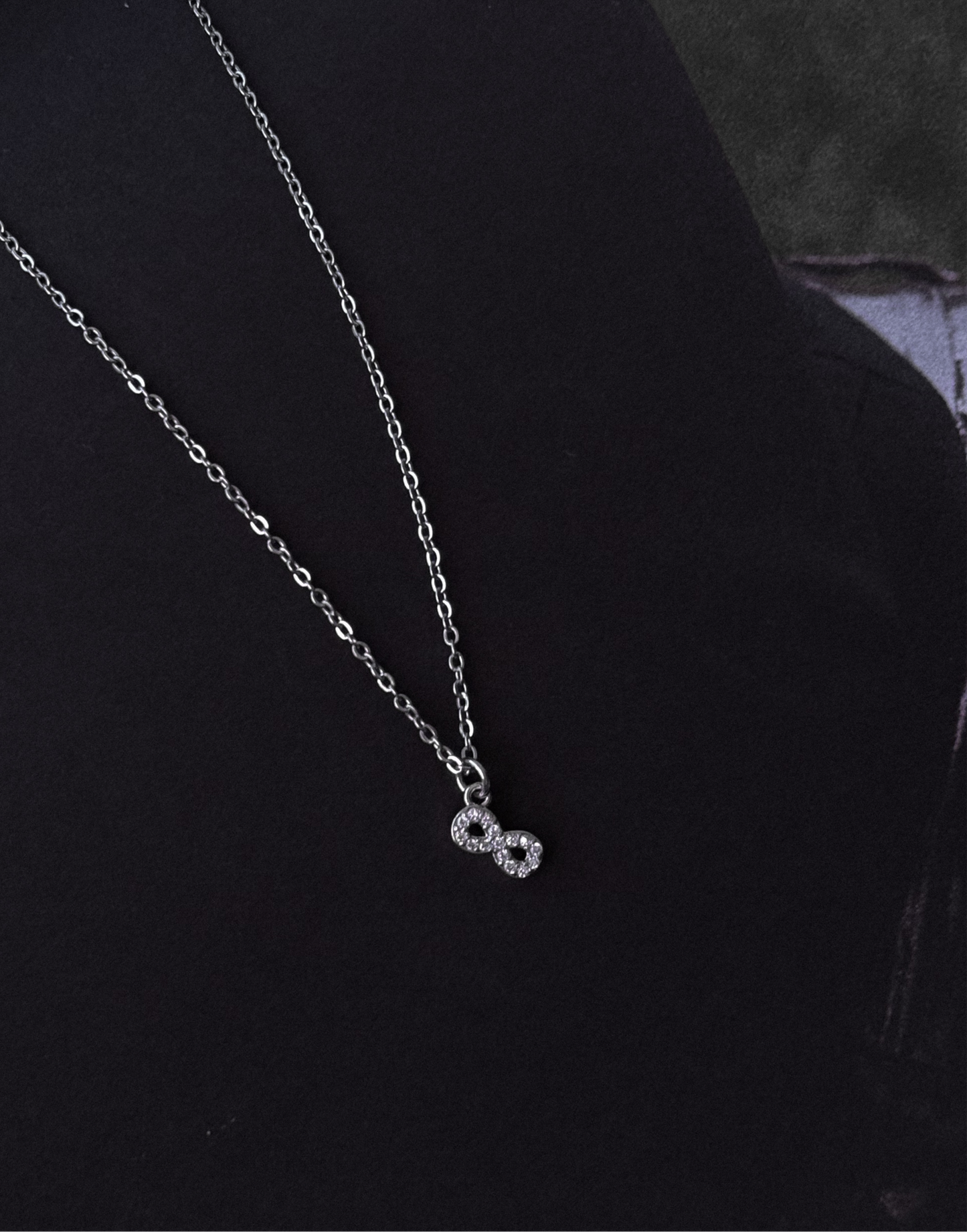 Collar Infinity