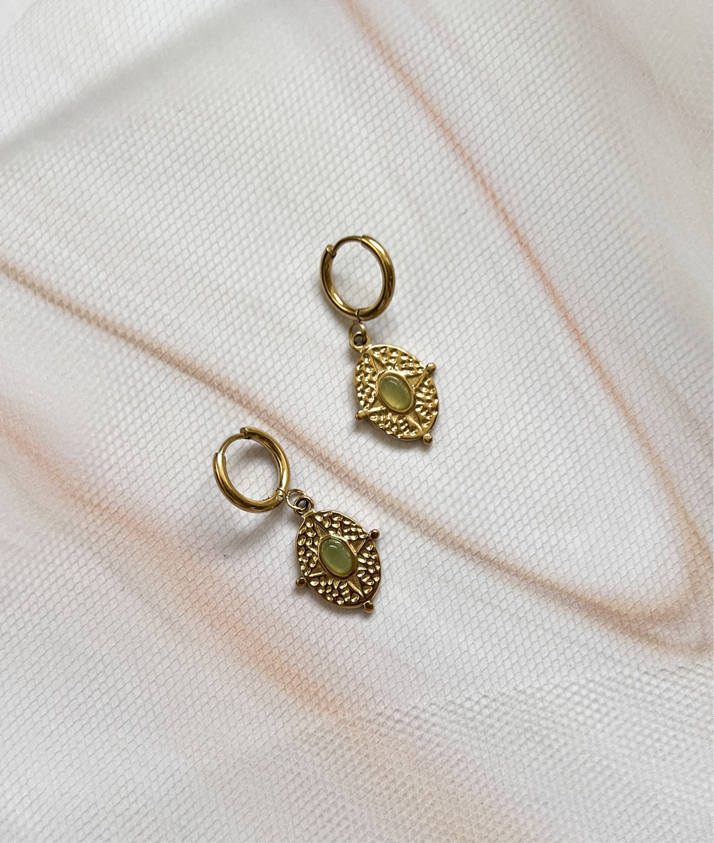 Hoops Stones