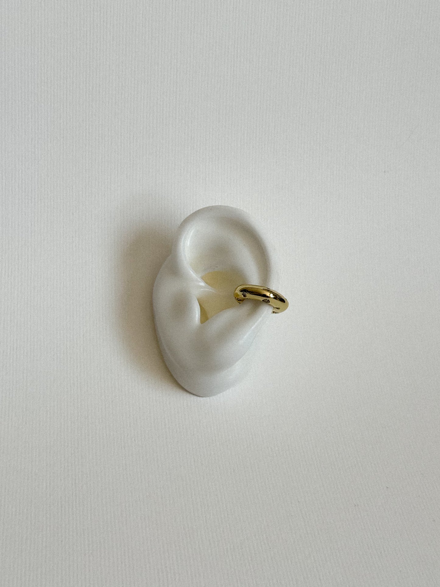 Earcuff Dots