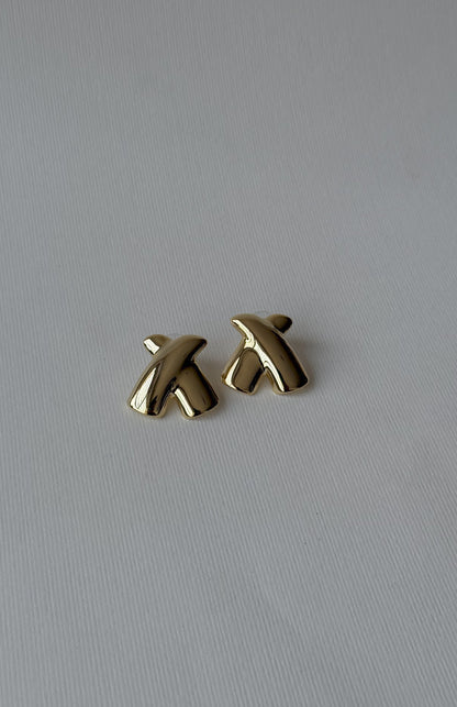 Aretes X