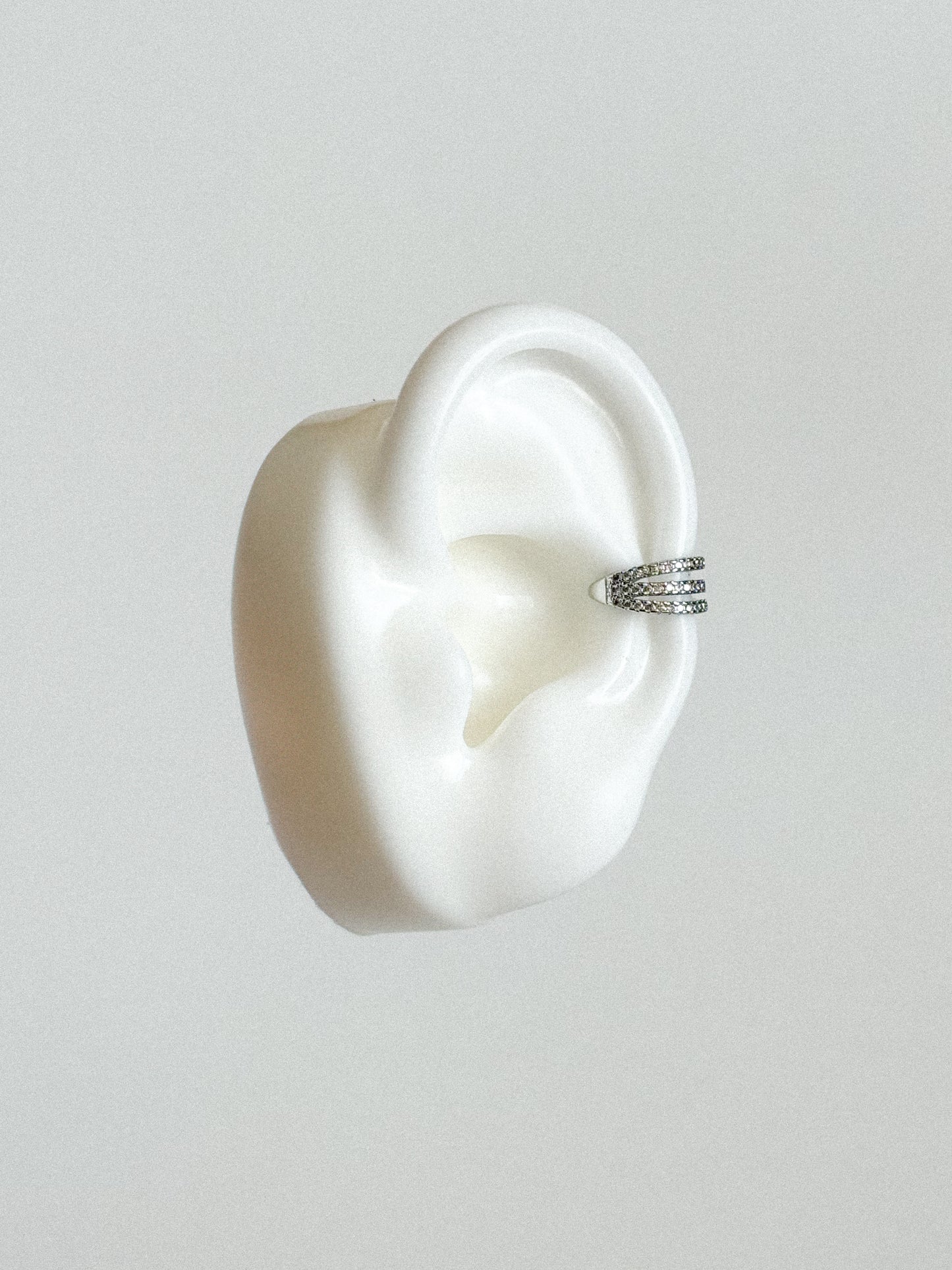Earcuff Triple Stones