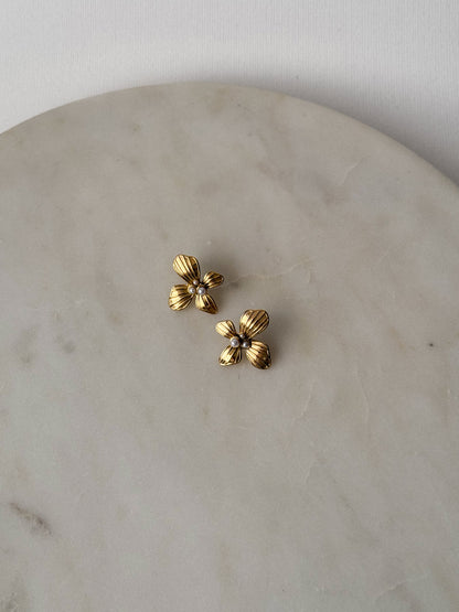 Aretes Blooming