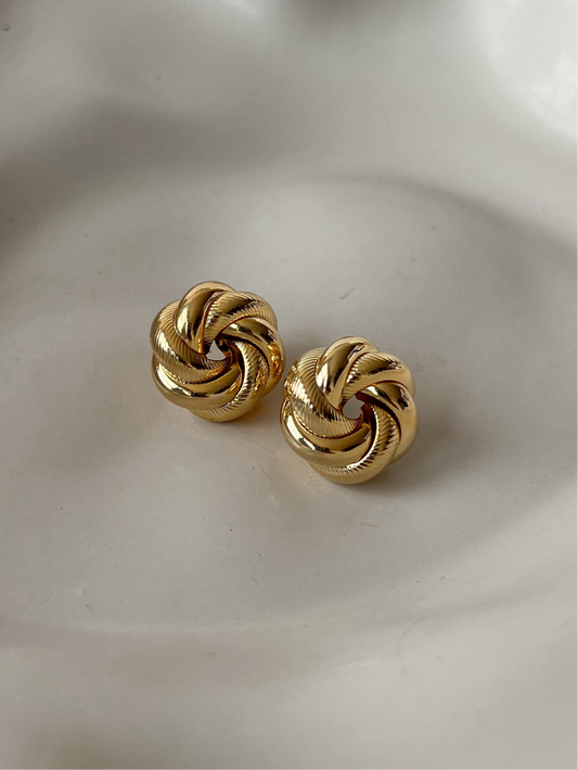 Aretes Nudo
