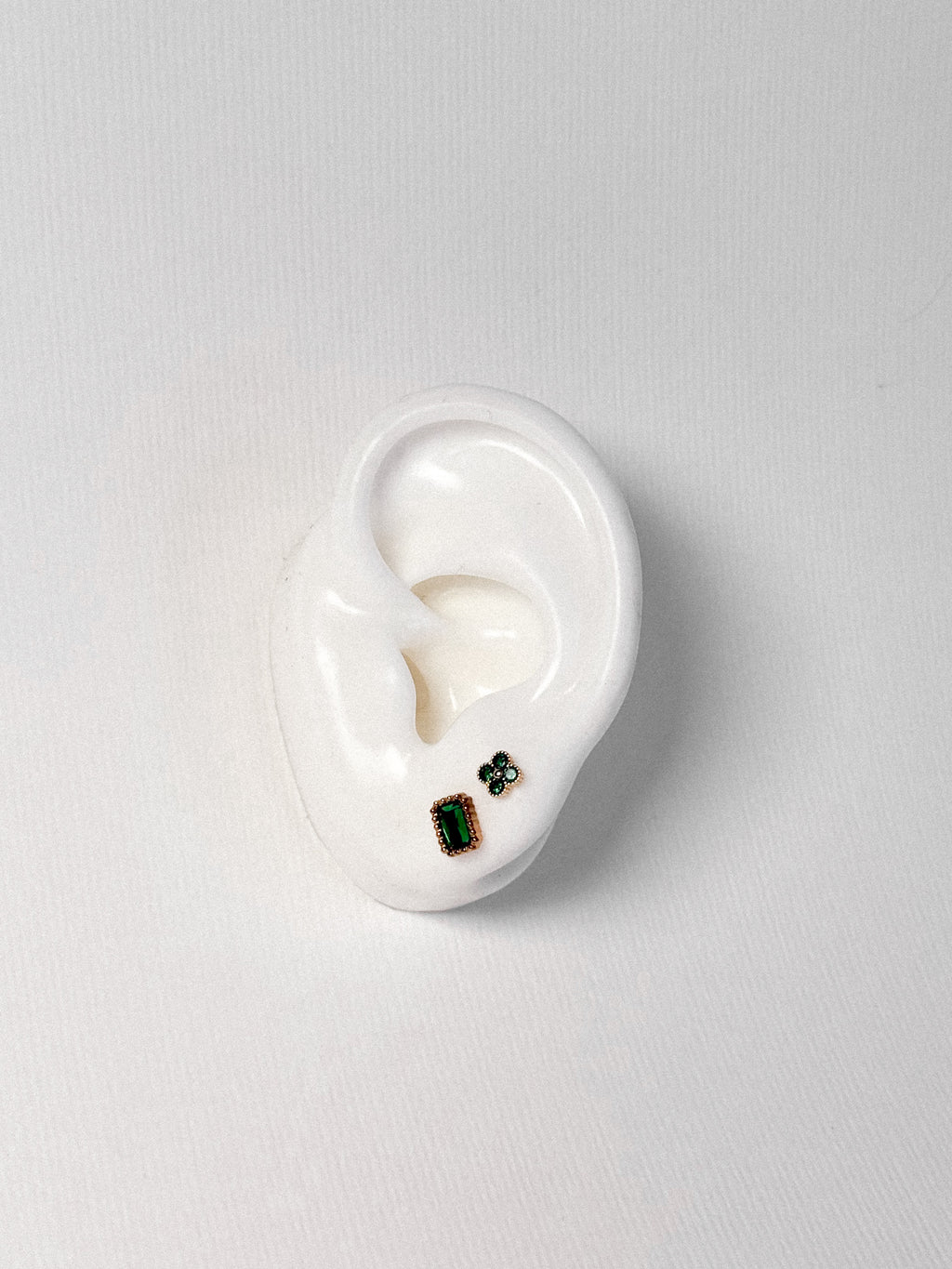 Aretes Green