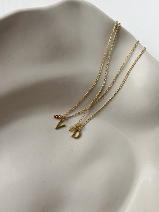 Collar inicial Tiny