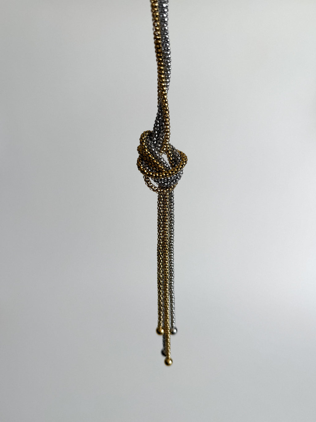 Collar Knot