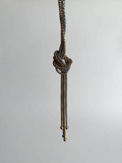 Collar Knot