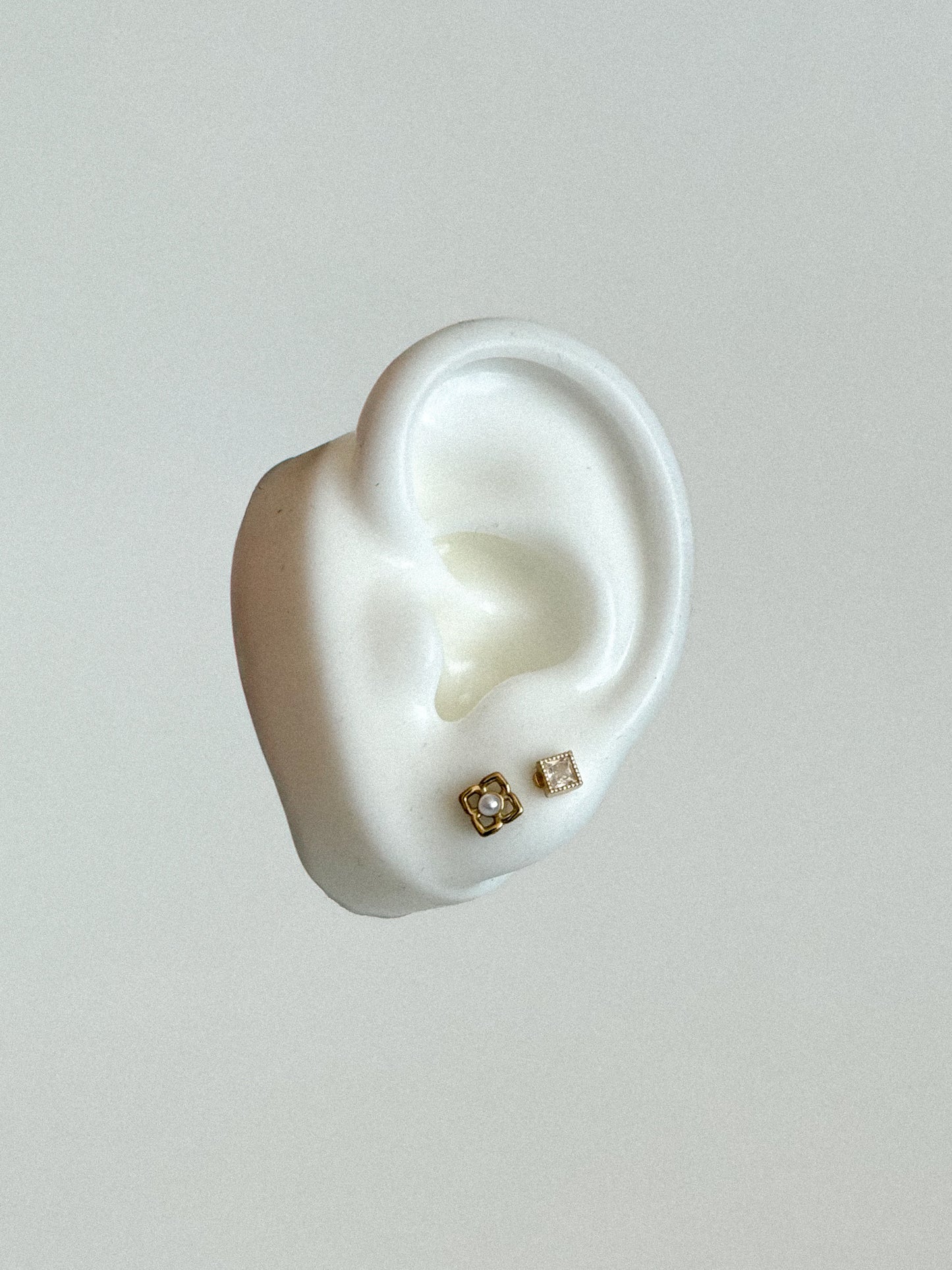 Aretes Cuadro