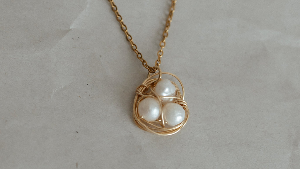 Collar Nest