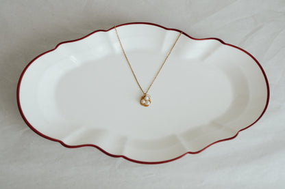 Collar Nest