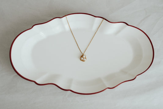 Collar Nest