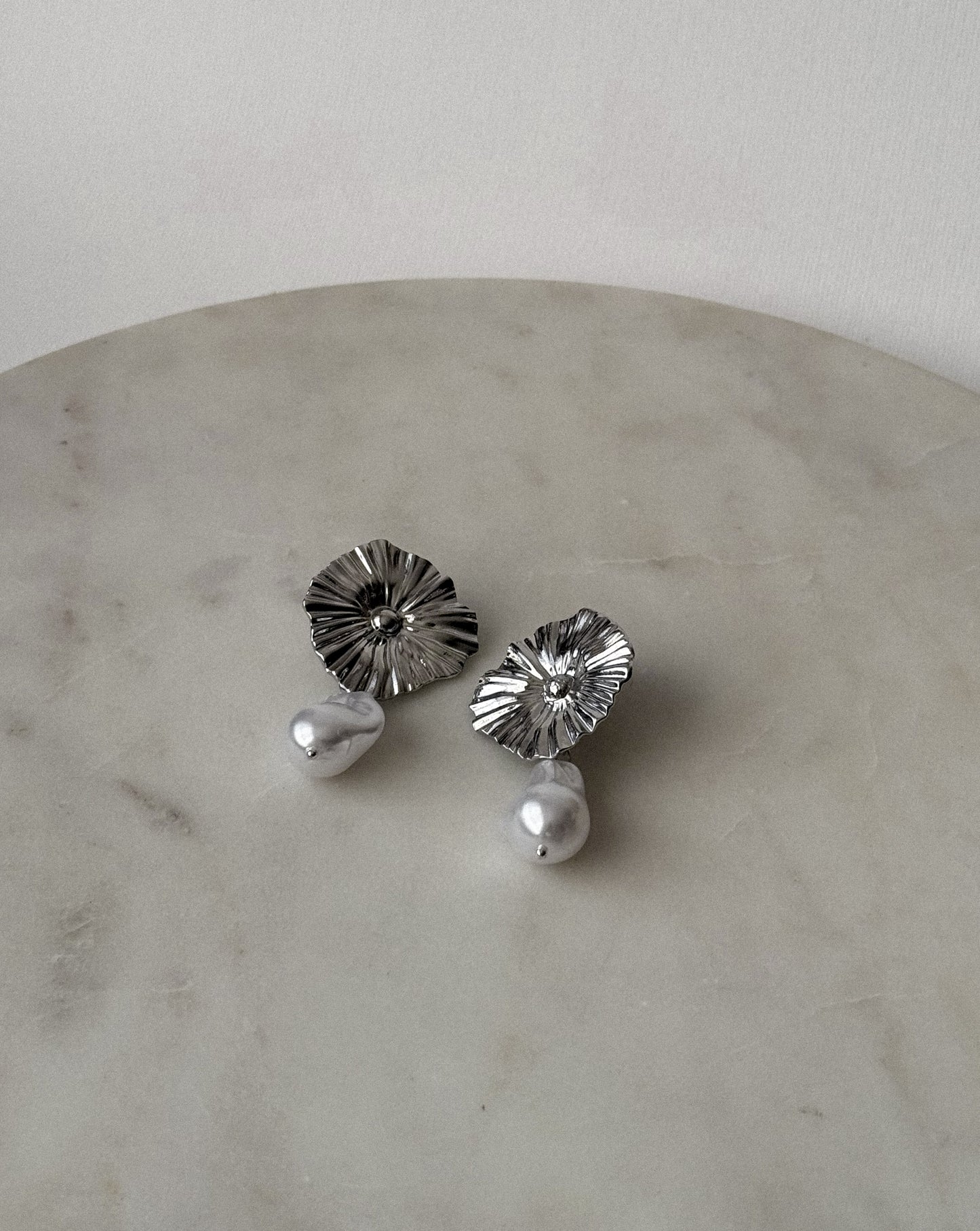 Aretes tina