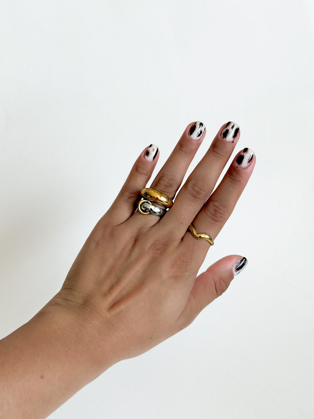 Anillo Wavy