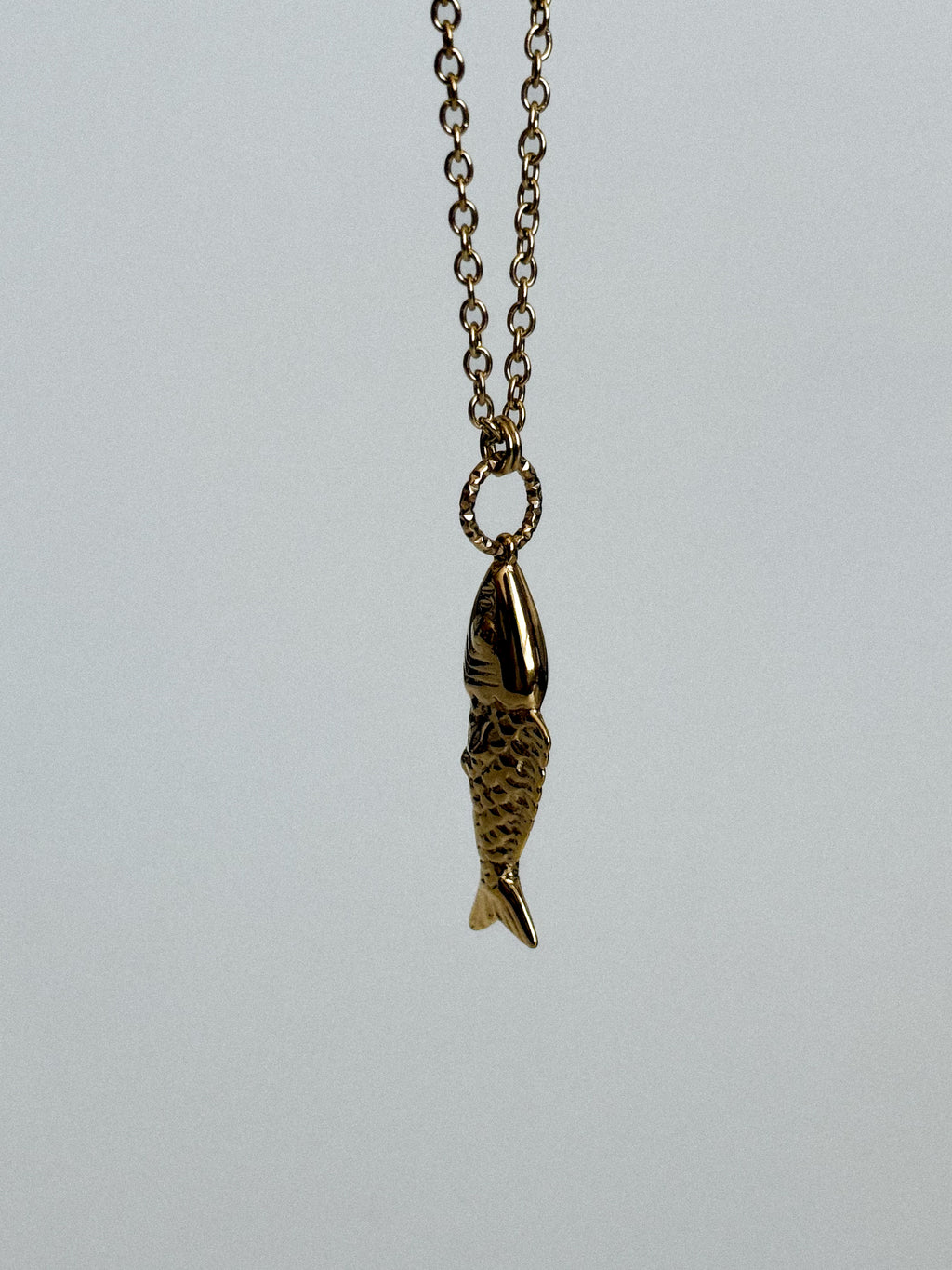 Collar Fishtail