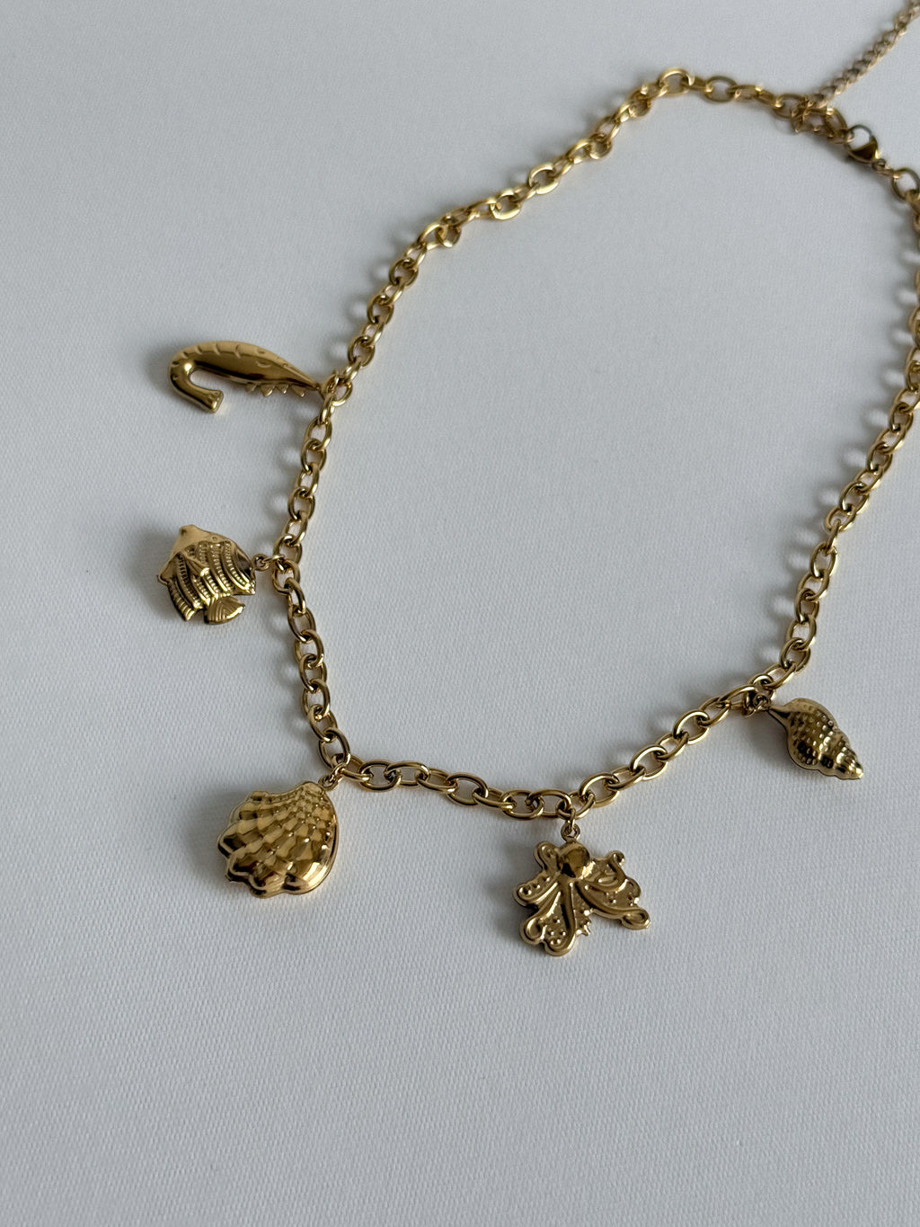 Collar Sea